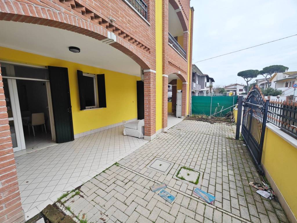 Appartamento a Comacchio in Via Bezzecca, 12 - Foto 2