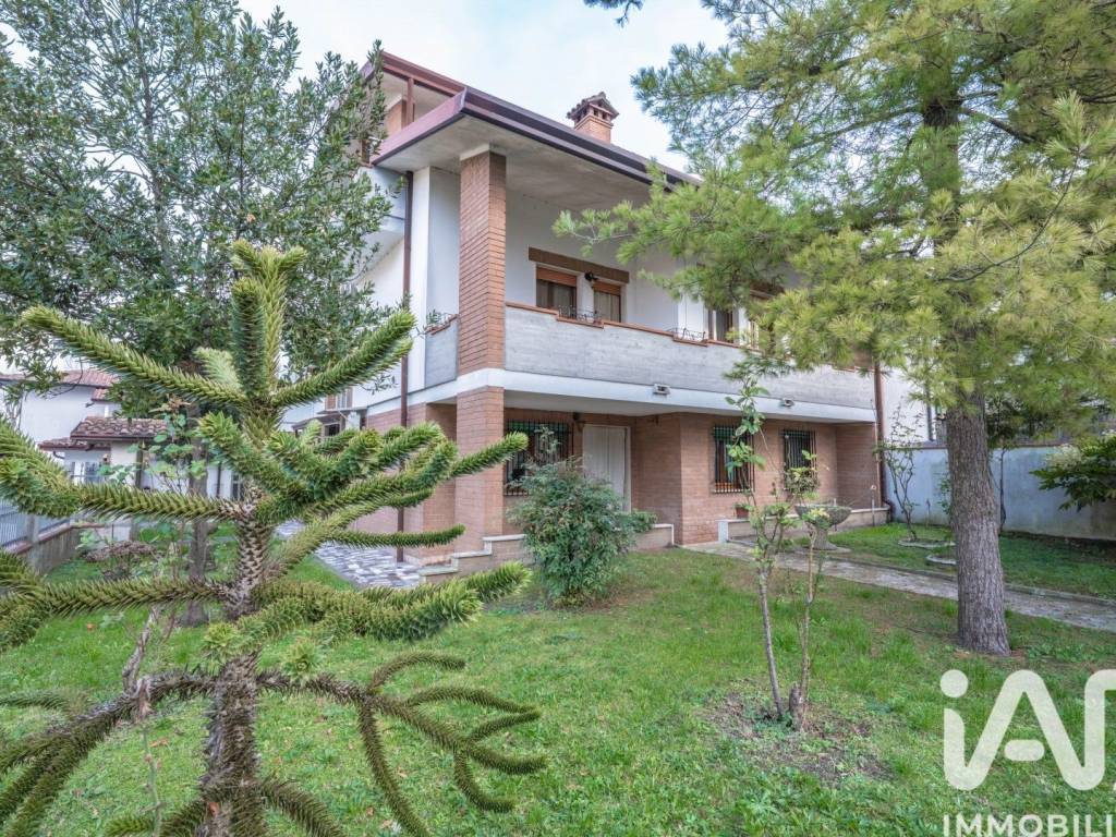 Villa a Codigoro in Via Felice Cavallotti, 221 - Foto 3