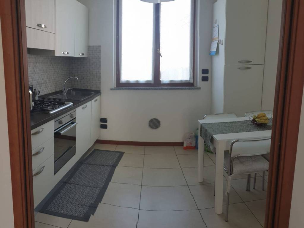 Appartamento a Borgomanero - Foto 2