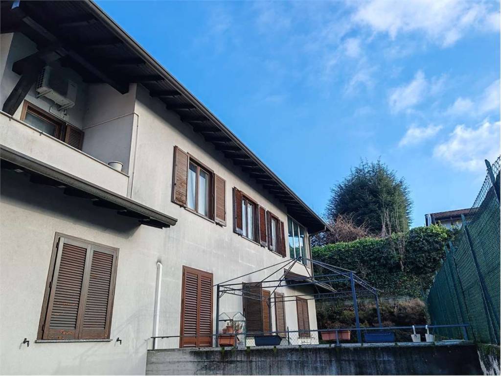 Appartamento a Bizzarone in via Gherbo - Foto 2