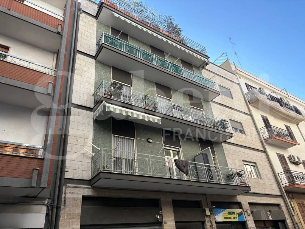 Appartamento a Bari in VIA MICHELE DE NAPOLI, 79 - Foto 2