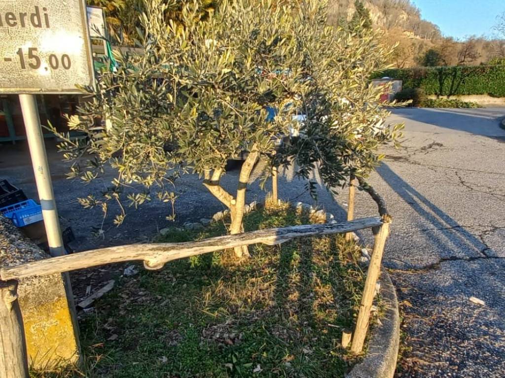 Immobile a Cittiglio in Piazza Angelo De Peri - Foto 2