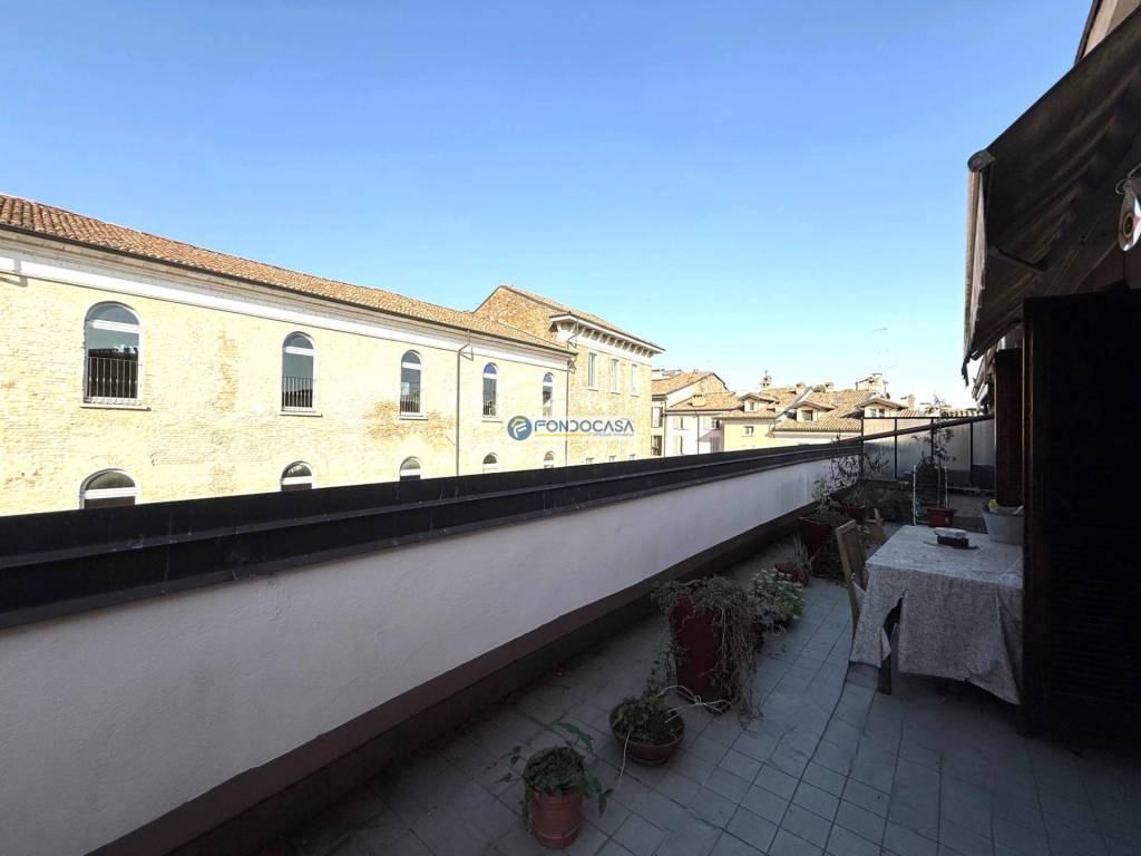 Appartamento a Pavia in Piazza Cavagneria - Foto 4
