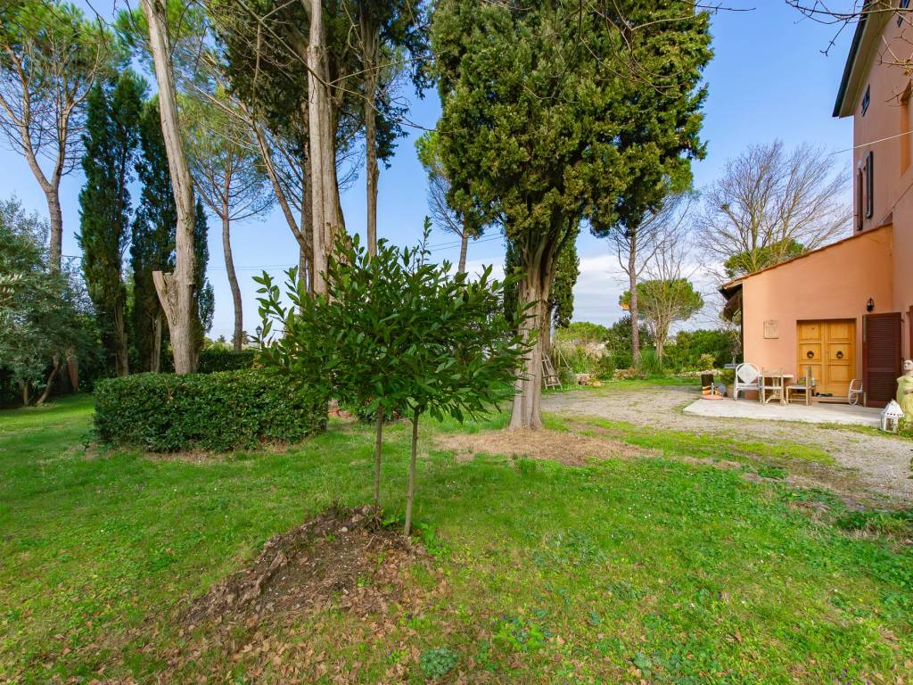 Villetta a schiera a Pontedera in Via di Santa Lucia Nord - Foto 3