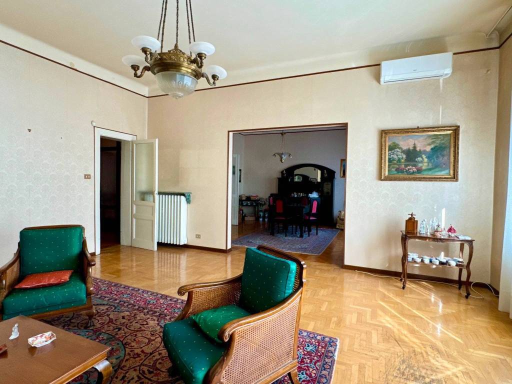 Appartamento a Trieste in Via Vittorio Locchi, 8 - Foto 4