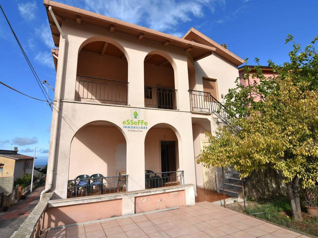 Villa a Cuglieri in Via Pietro Are, 5 - Foto 3