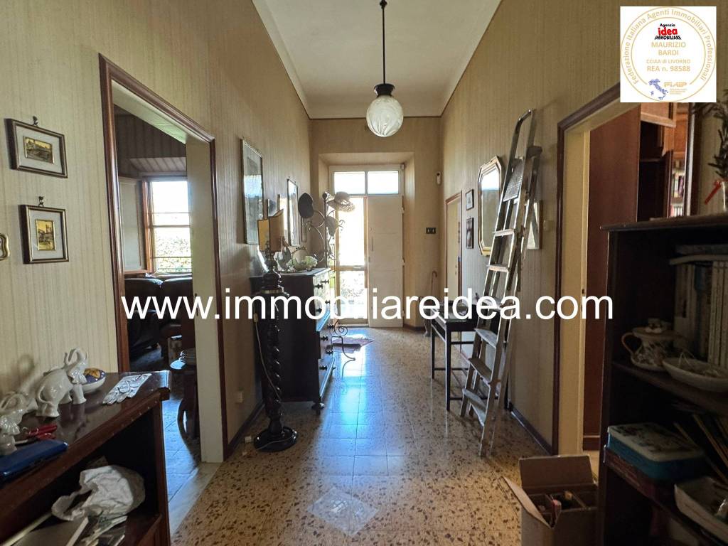 Villa a Rosignano marittimo in Via Niccolò Tommaseo, 4 - Foto 3