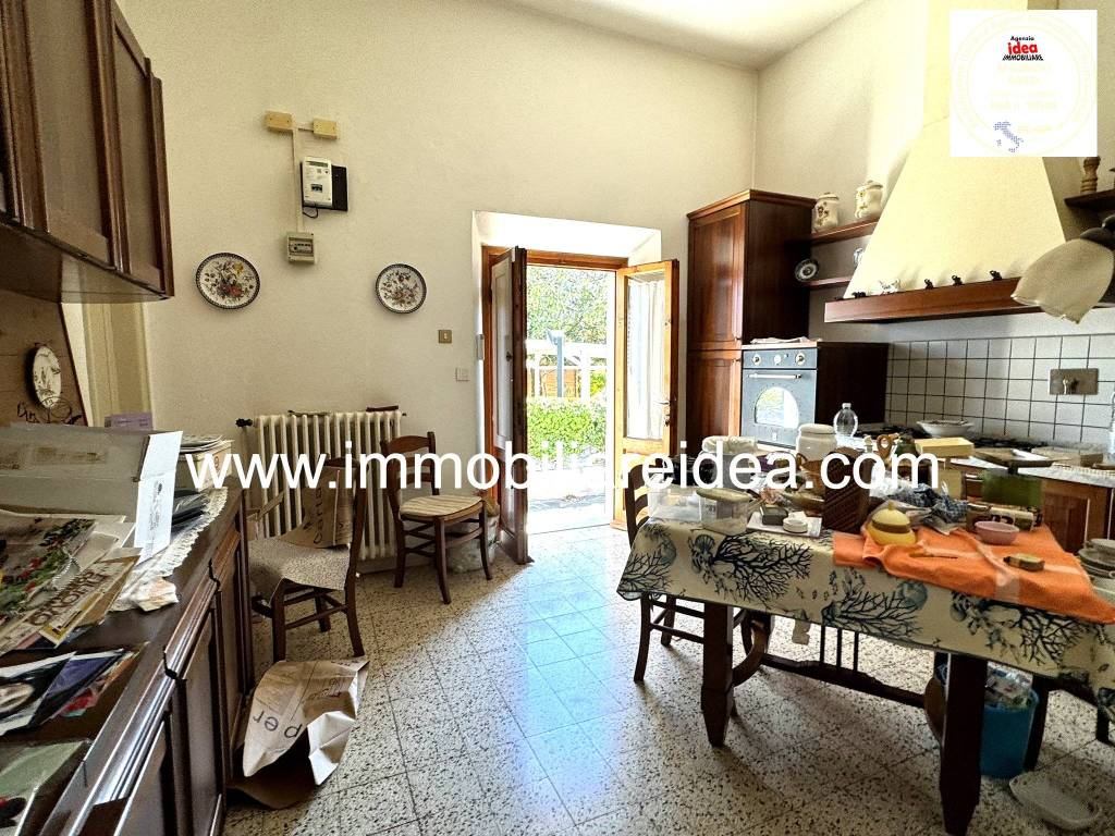 Villa a Rosignano marittimo in Via Niccolò Tommaseo, 4 - Foto 4