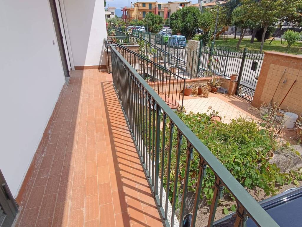 Villetta a schiera a Mariglianella in Via Enzo e Dino Ferrari - Foto 4