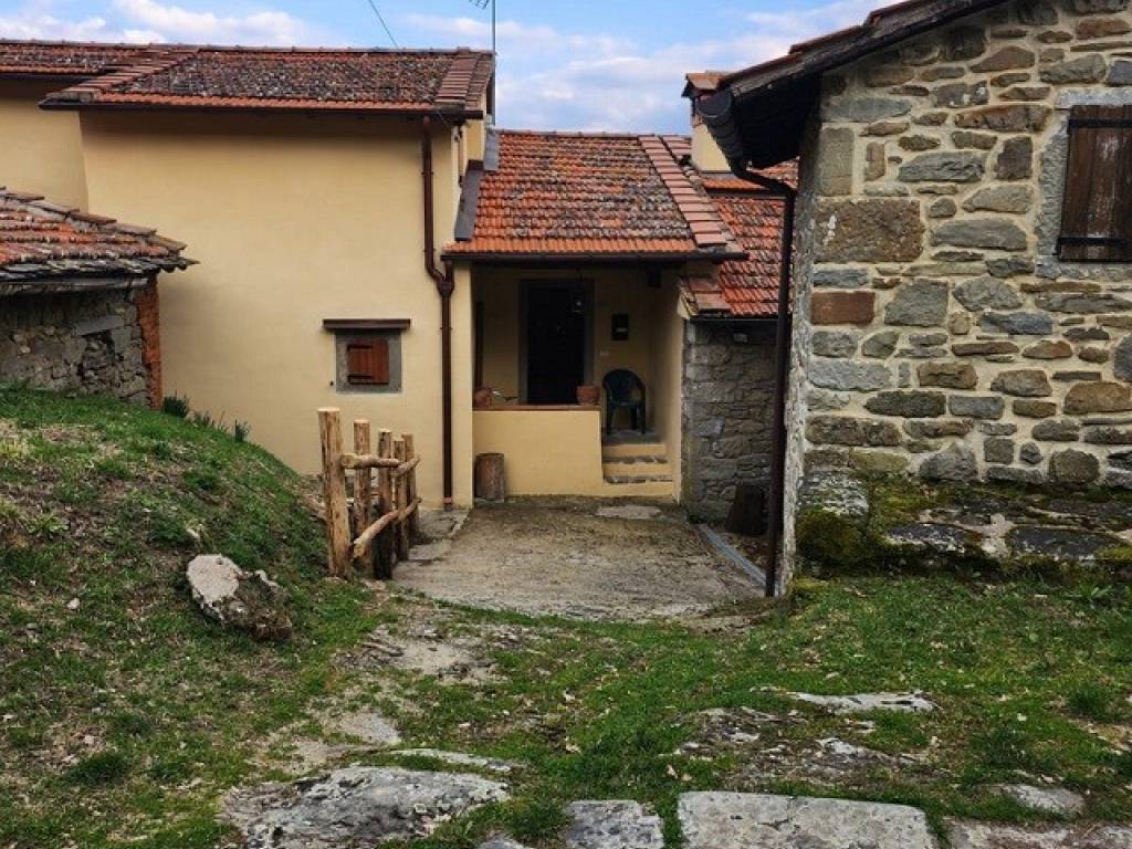 Casa indipendente a Castel san niccolò - Foto 2