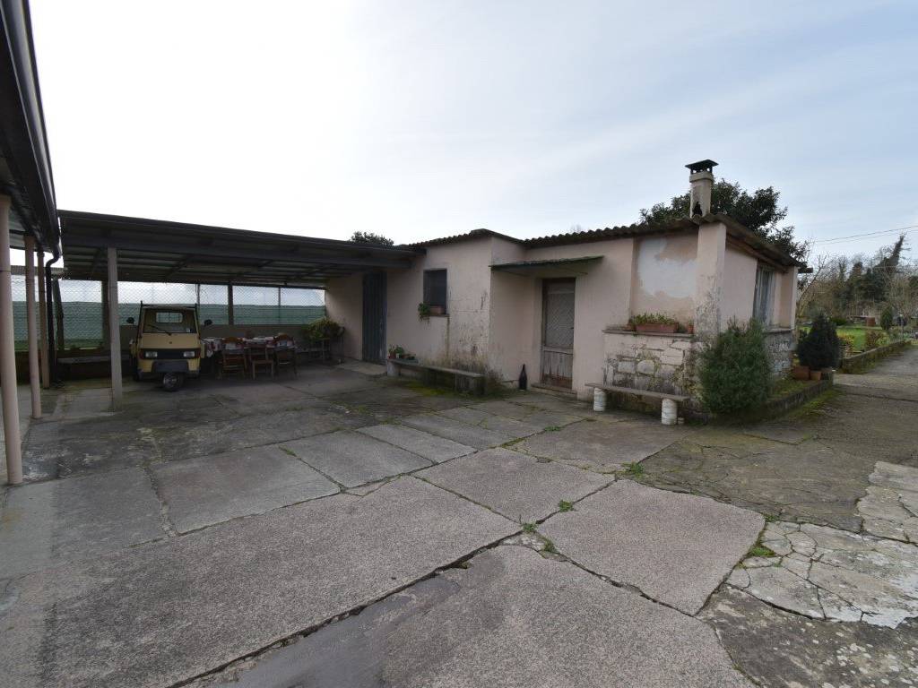 Casa indipendente a Pietrasanta in Via del Rio - Foto 4