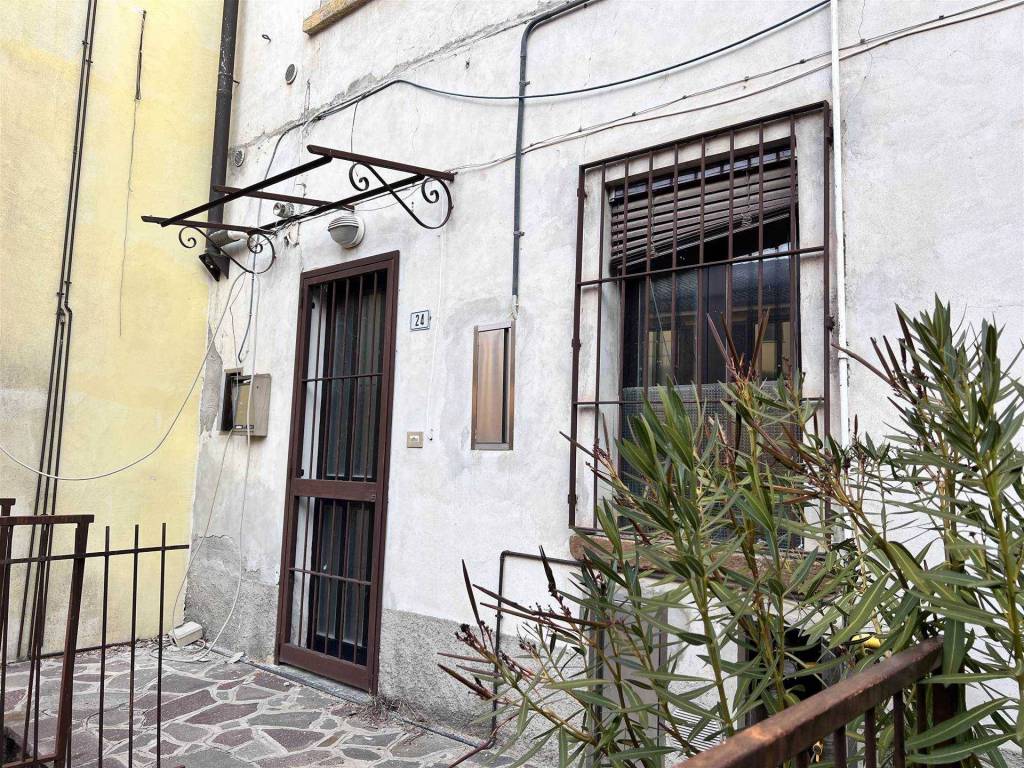 Rustico / casale a Barzanò in Via Giuseppe Pirovano, 24 - Foto 3