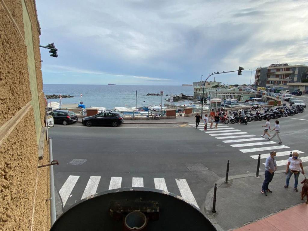 Appartamento a Genova in Viale Ammiraglio Giorgio des Geneys, 1 - Foto 3