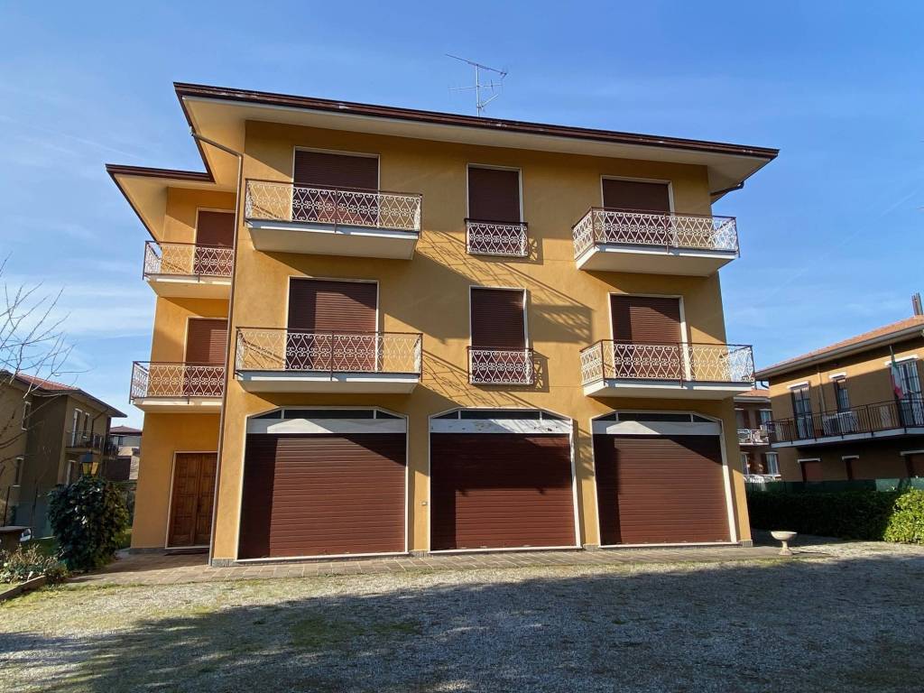 Casa indipendente a Monticello brianza in Via Provinciale, 43 - Foto 2