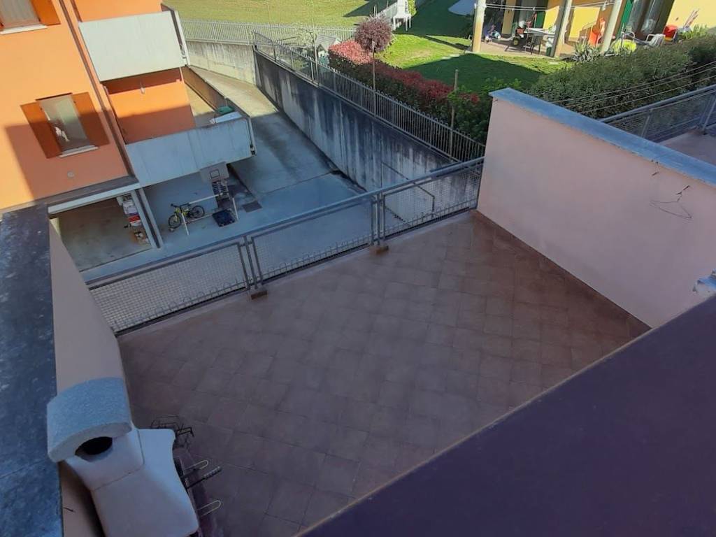 Villetta a schiera a Isola rizza in Via Corte Chiocciola, 100 - Foto 2