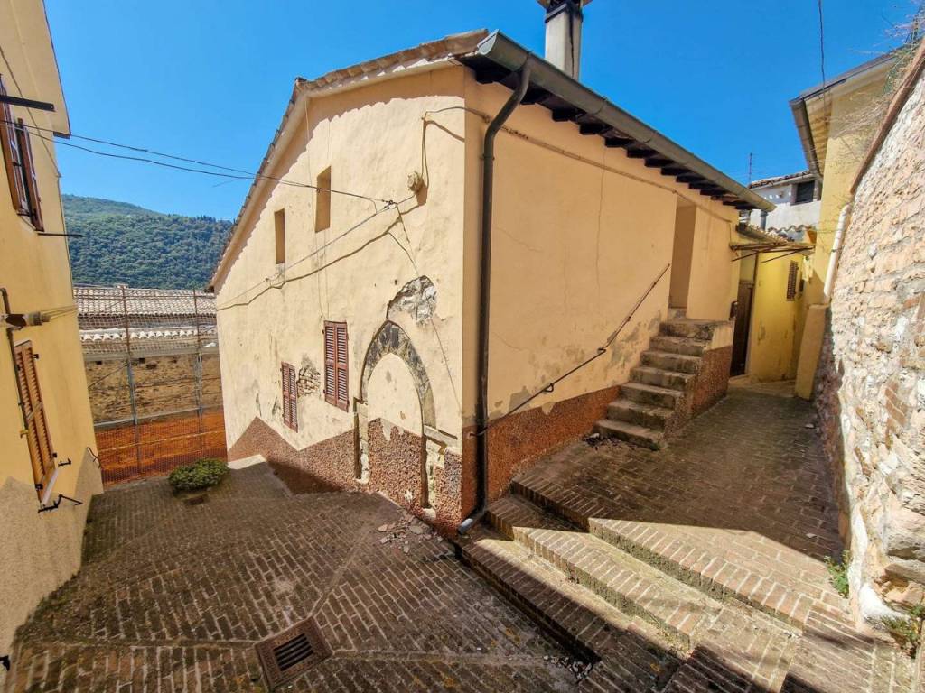 Appartamento a Fossombrone in via Nazario Sauro - Foto 2