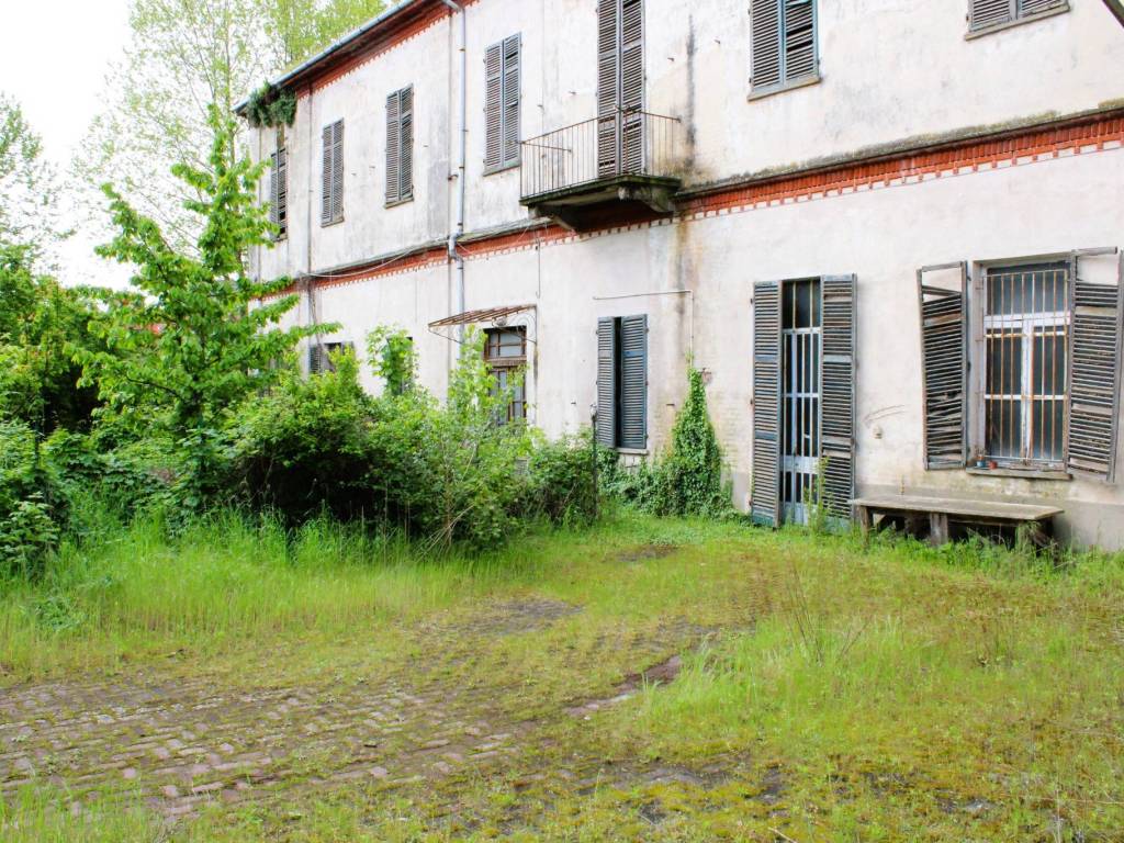 Casa indipendente a Vercelli in Via Dalmazio Birago, 18 - Foto 2