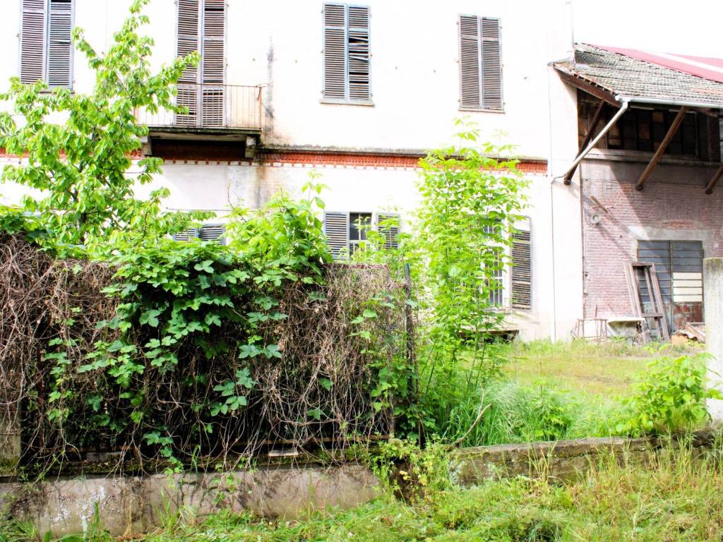 Casa indipendente a Vercelli in Via Dalmazio Birago, 18 - Foto 4