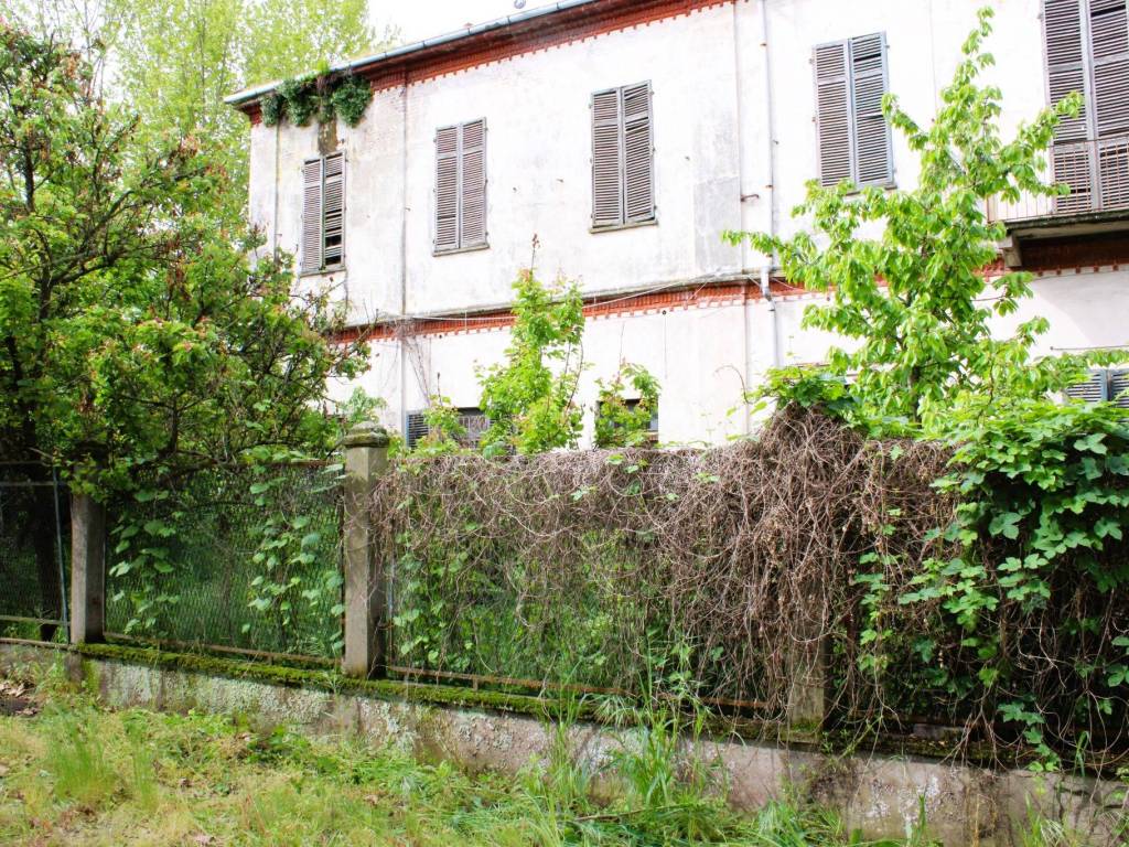 Casa indipendente a Vercelli in Via Dalmazio Birago, 18 - Foto 5