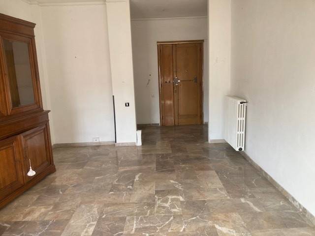 Appartamento a Livorno in Via Leonardo Cambini, 37 - Foto 4