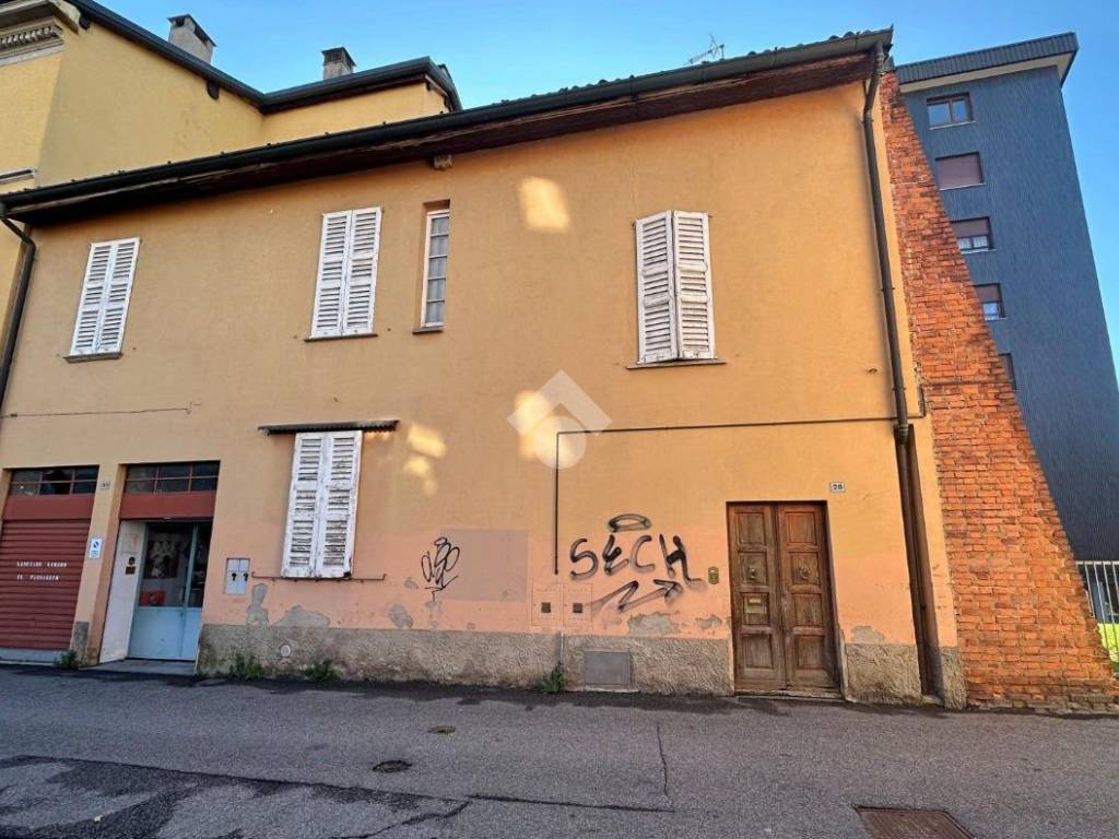 Appartamento a Carate brianza in Via Cesana Claudio, 28 - Foto 5