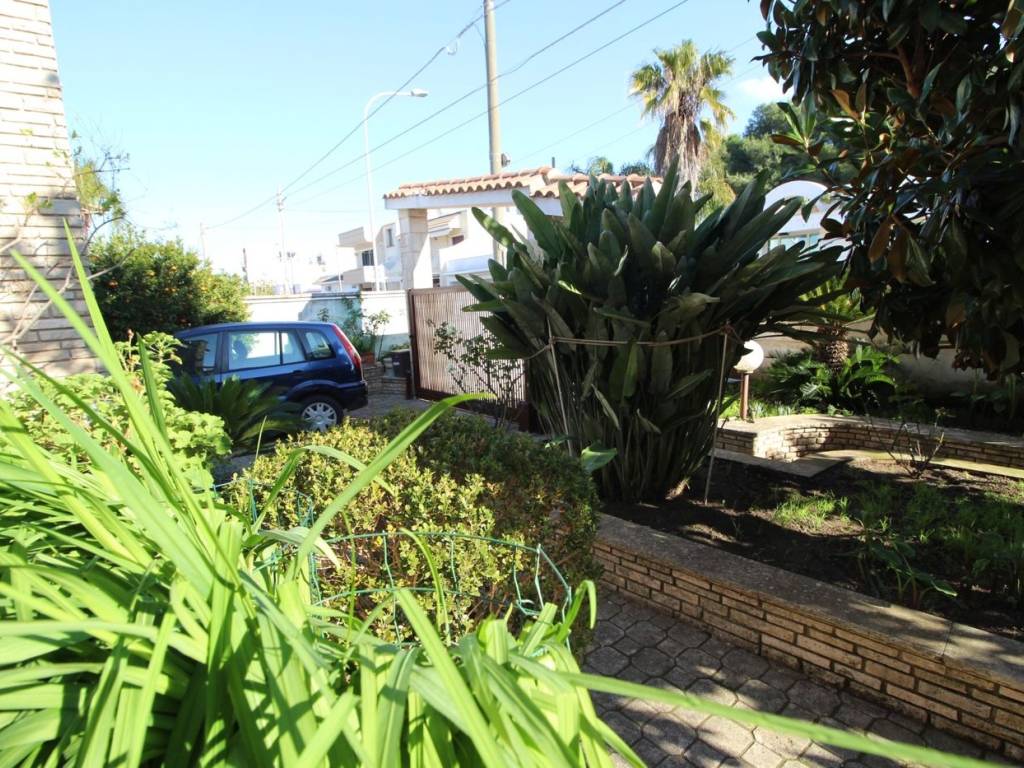 Villa a Sava in Via Ponza, 40 - Foto 4