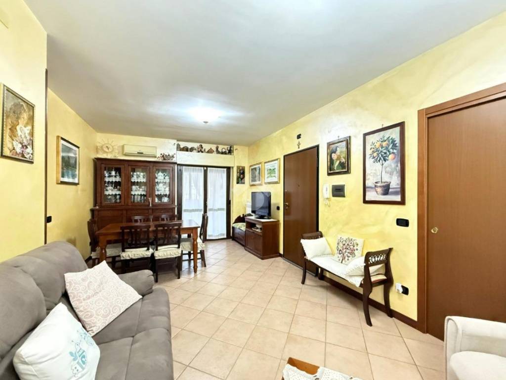 Appartamento a Sezze in Via Puglie - Foto 5