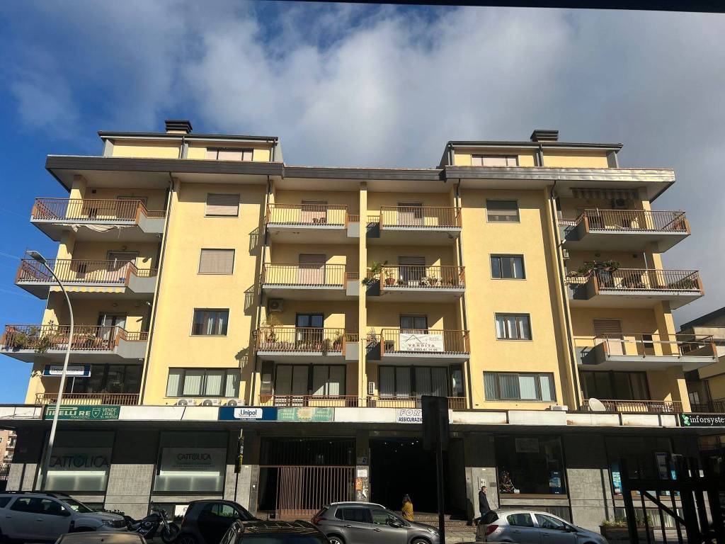 Appartamento a Vibo valentia in Via Dante Alighieri, 44 - Foto 3