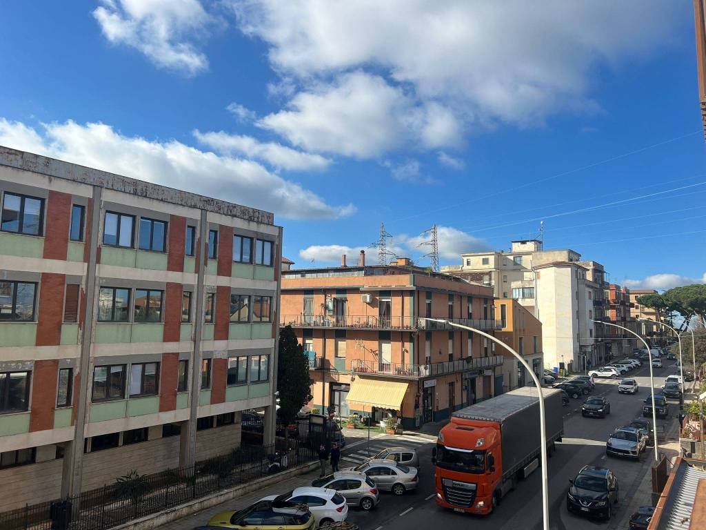Appartamento a Vibo valentia in Via Dante Alighieri, 44 - Foto 4
