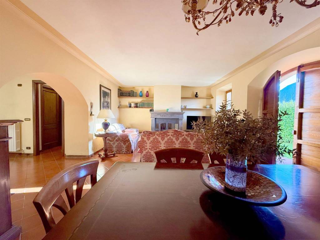 Villa a Barga in Piazza Beato Michele - Foto 5