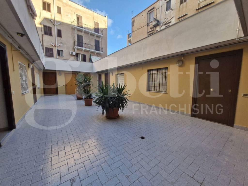 Appartamento a Palermo in Via del Vespro - Foto 3