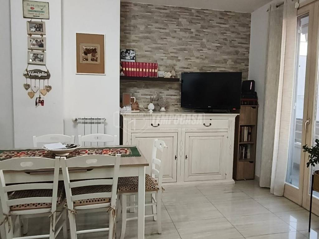 Appartamento a Trepuzzi in Via Carlo Armellini 17 - Foto 2