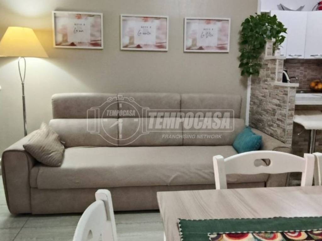 Appartamento a Trepuzzi in Via Carlo Armellini 17 - Foto 4