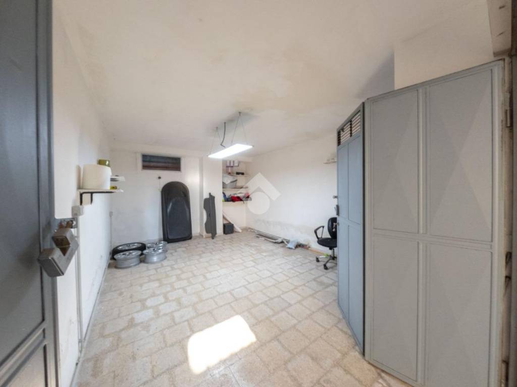 Box / garage a Manfredonia in Via cervaro - Foto 3