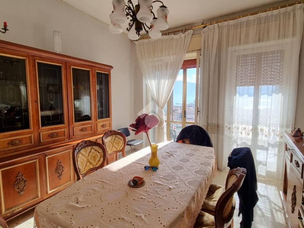 Appartamento a Torre annunziata in Via Jacono, 28 - Foto 4
