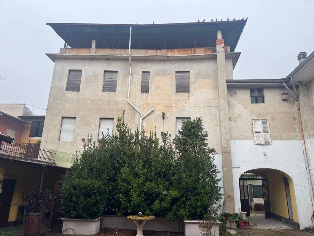 Rustico / casale a Cerano in Via Castello, 3 - Foto 2