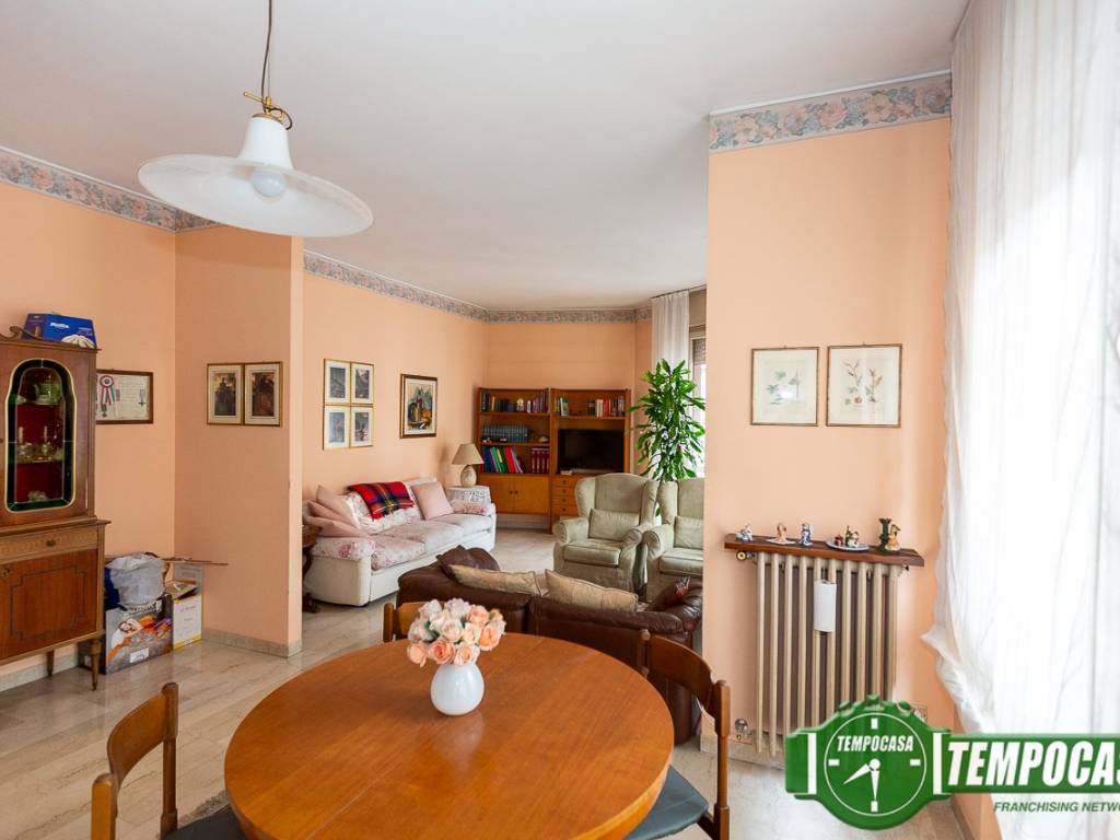 Appartamento a Rivolta d'adda in Via Cesare Battisti - Foto 2