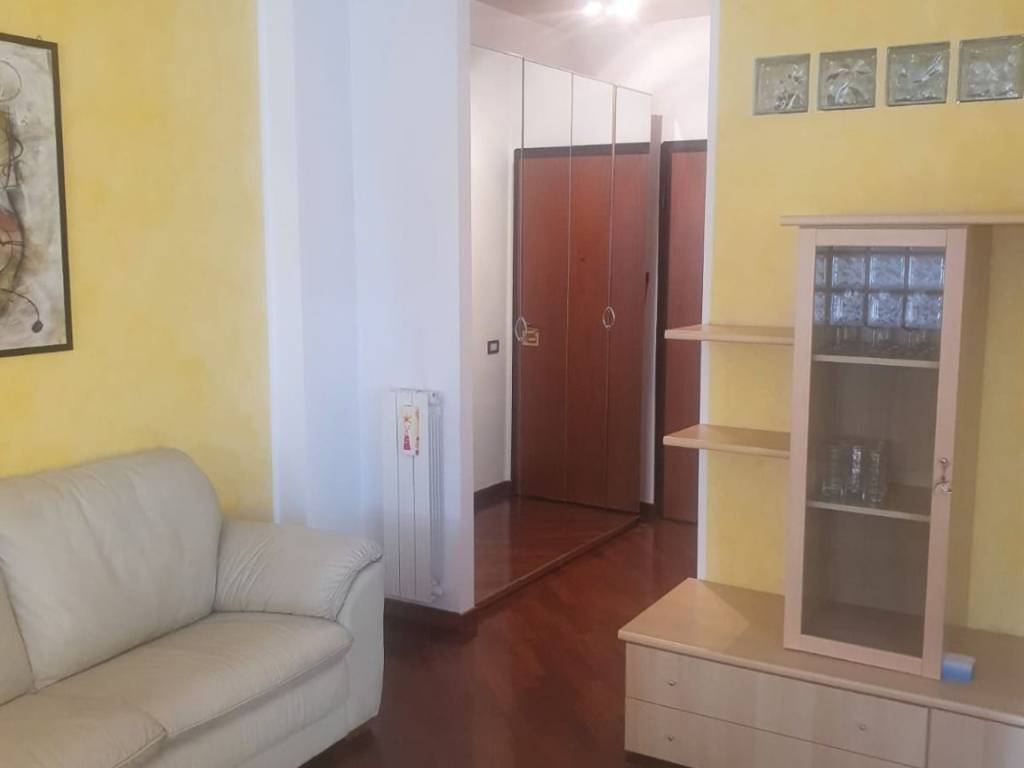 Appartamento a Dalmine in Via Don Angelo Fenaroli, 3 - Foto 3
