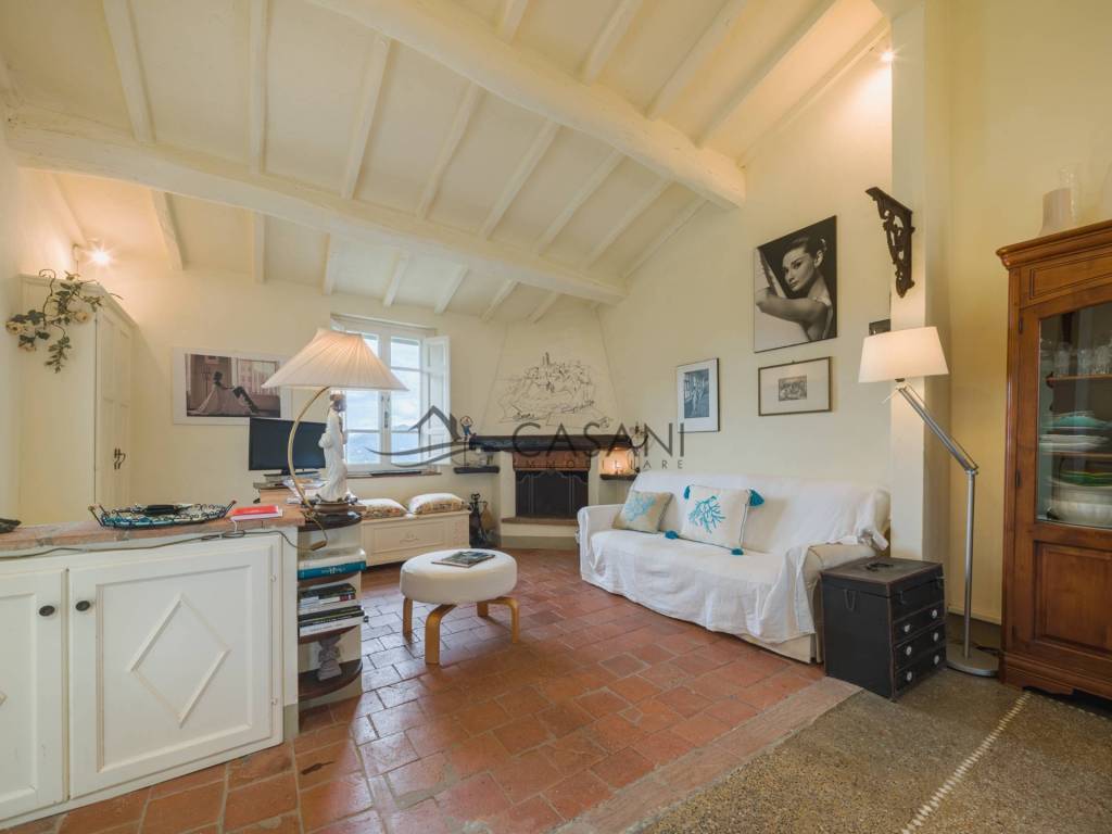Casa indipendente a Camaiore in via per pedona - Foto 2