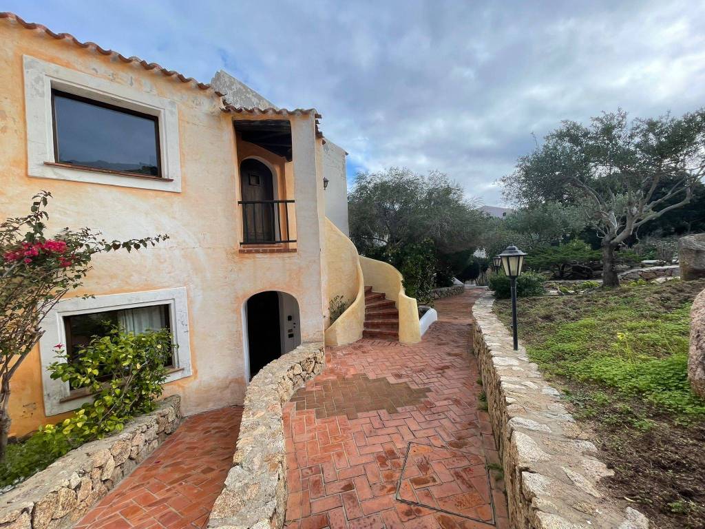 Appartamento a Arzachena in Strada Provinciale Arzachena-Porto Cervo - Foto 3