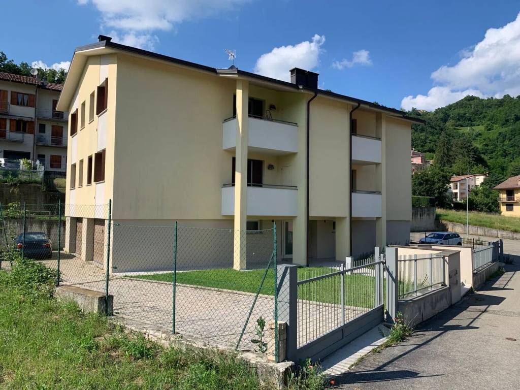 Appartamento a Vetto in Via Degli Alpini, 2 - Foto 2