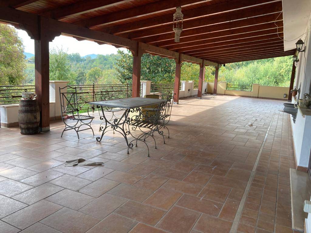 Villa a Cervaro in Via Santa Maria di Trocchio - Foto 4