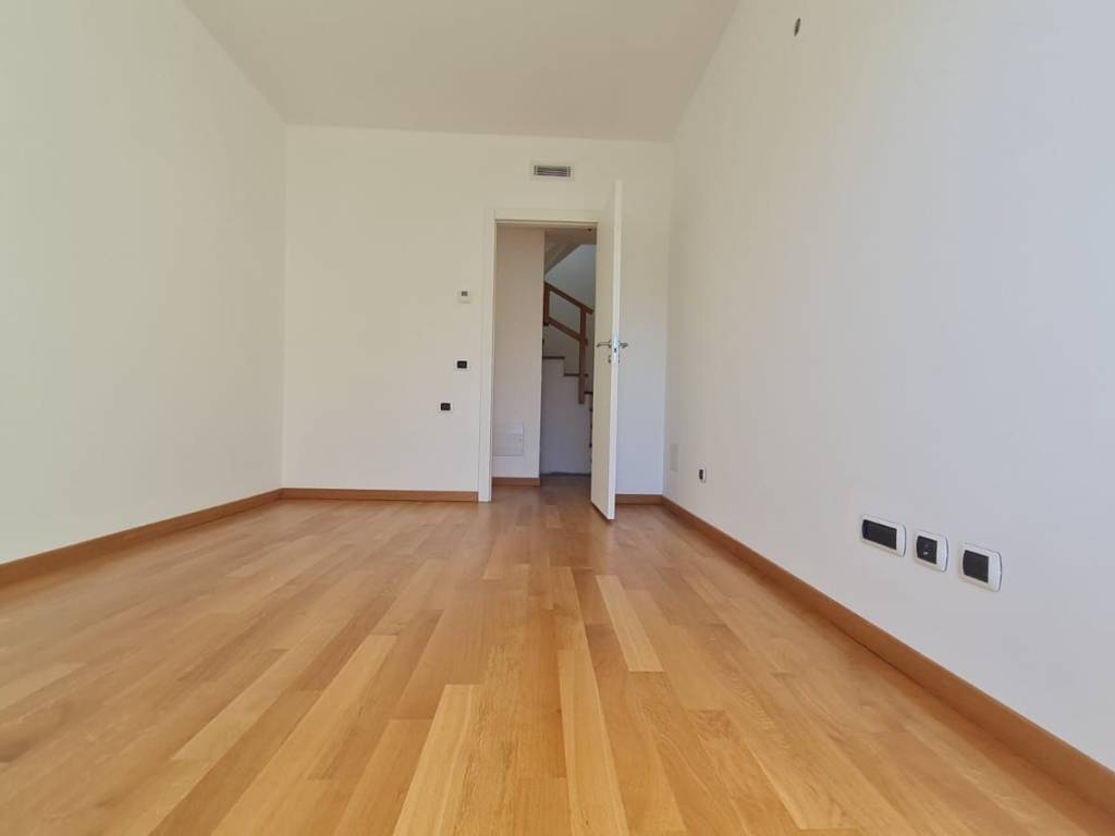 Attico / mansarda a Genova in Via Arnaldo da Brescia - Foto 3