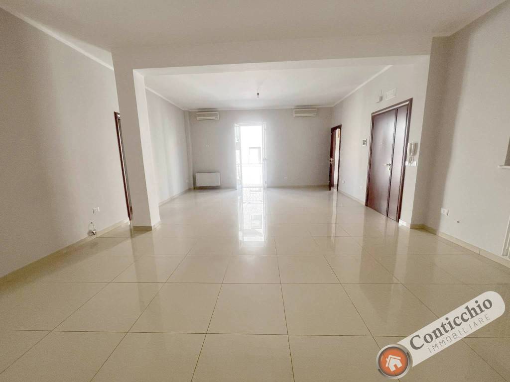 Palazzo / stabile a Corato - Foto 5