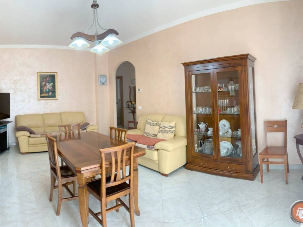 Palazzo / stabile a Corato - Foto 5