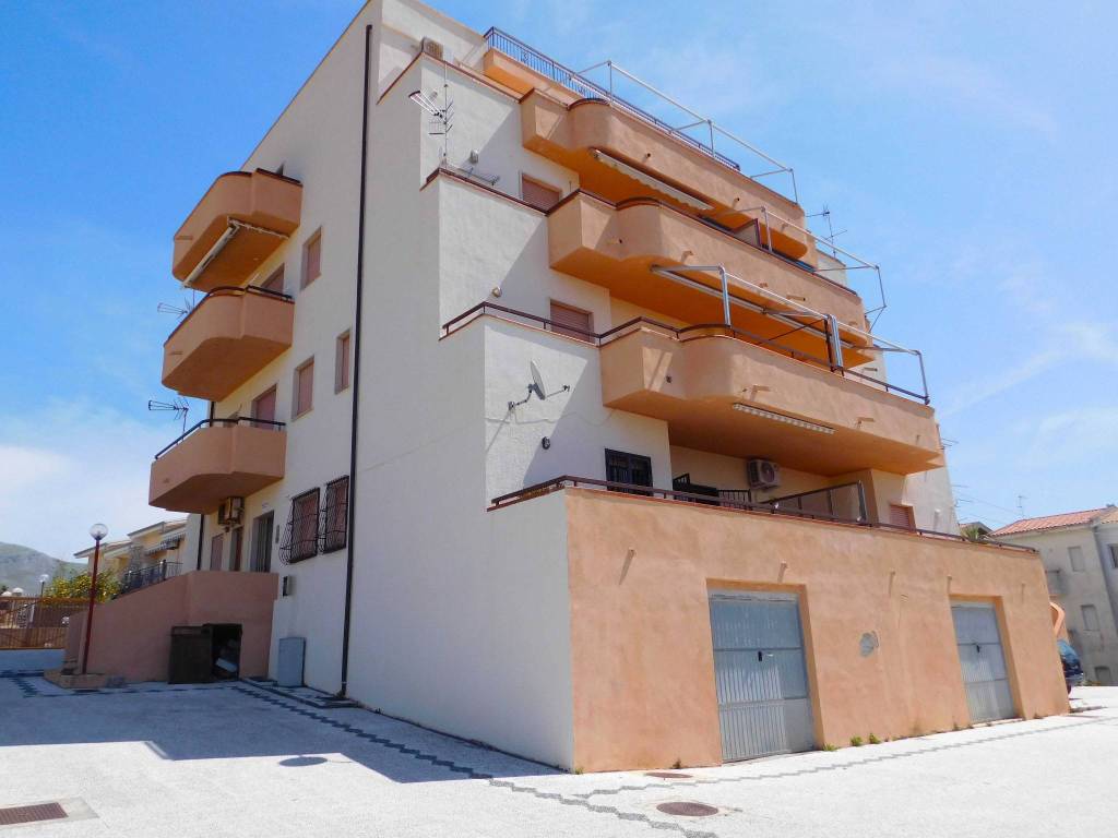 Box / garage a Scalea in Via Gaetano Oliva - Foto 2