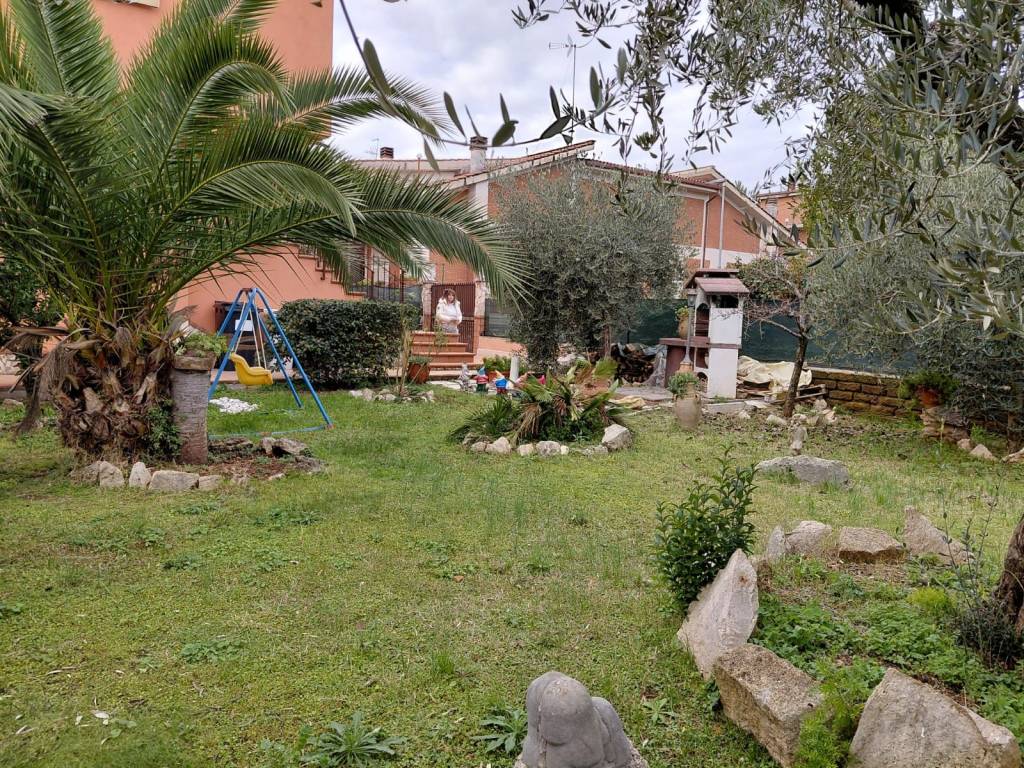 Appartamento a Guidonia montecelio in Via Carlo Pisacane, 2 - Foto 5