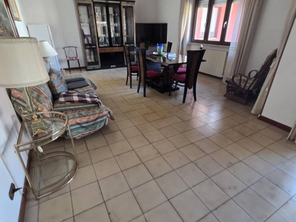 Appartamento a Catanzaro in Via Michele Torcia - Foto 3