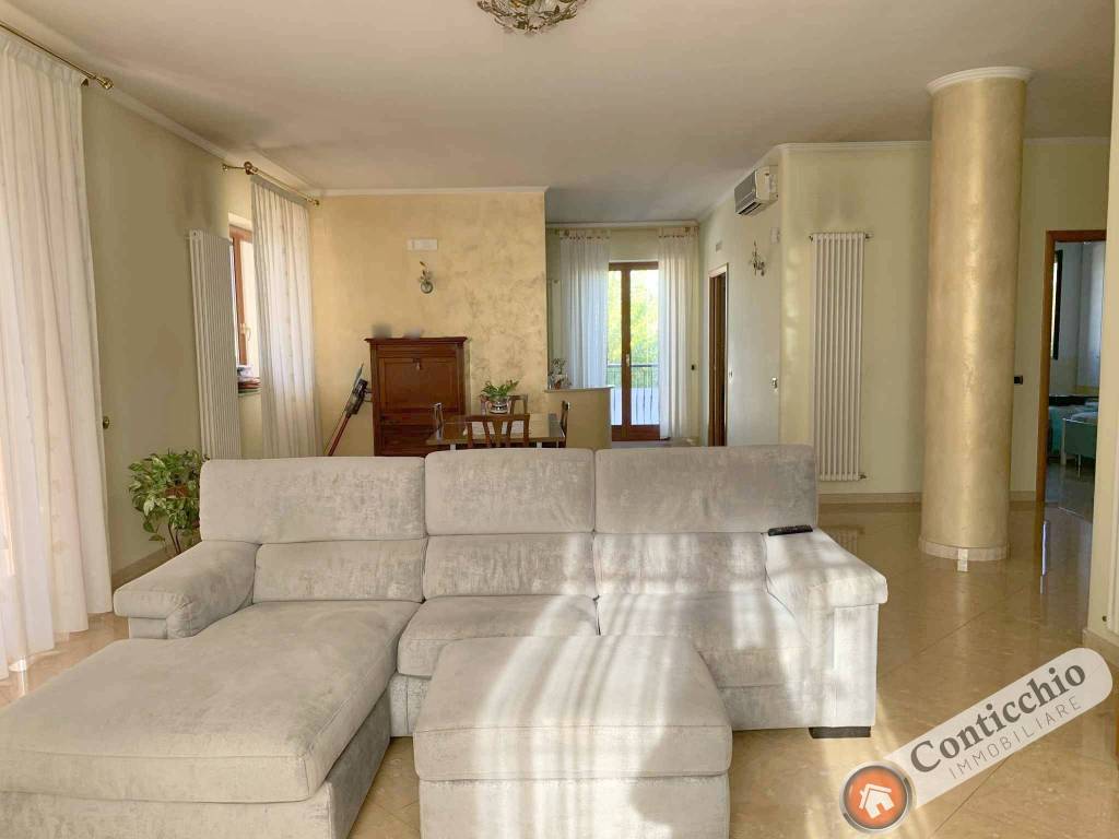 Villa a Corato in Via Duomo, 39 - Foto 3