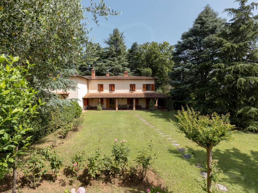 Villa a Lucca in Via di Vicopelago, 162 - Foto 4